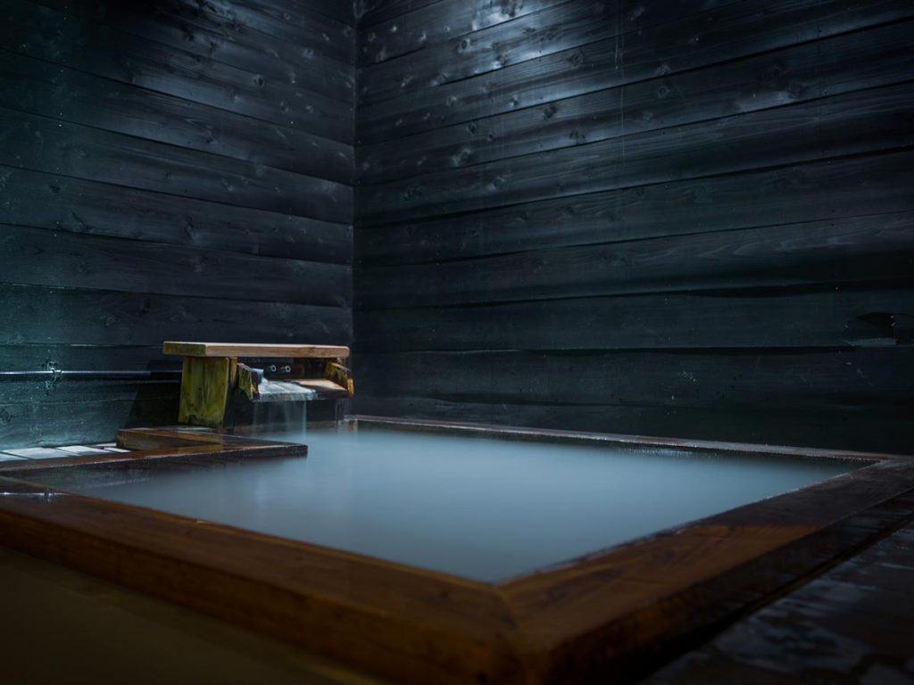 Onsen Etiquette Keep the peace