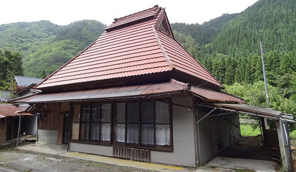 The Rise of Vacant Houses 1 Japan is Giving Away 8 Millions Abandoned Homes for Free