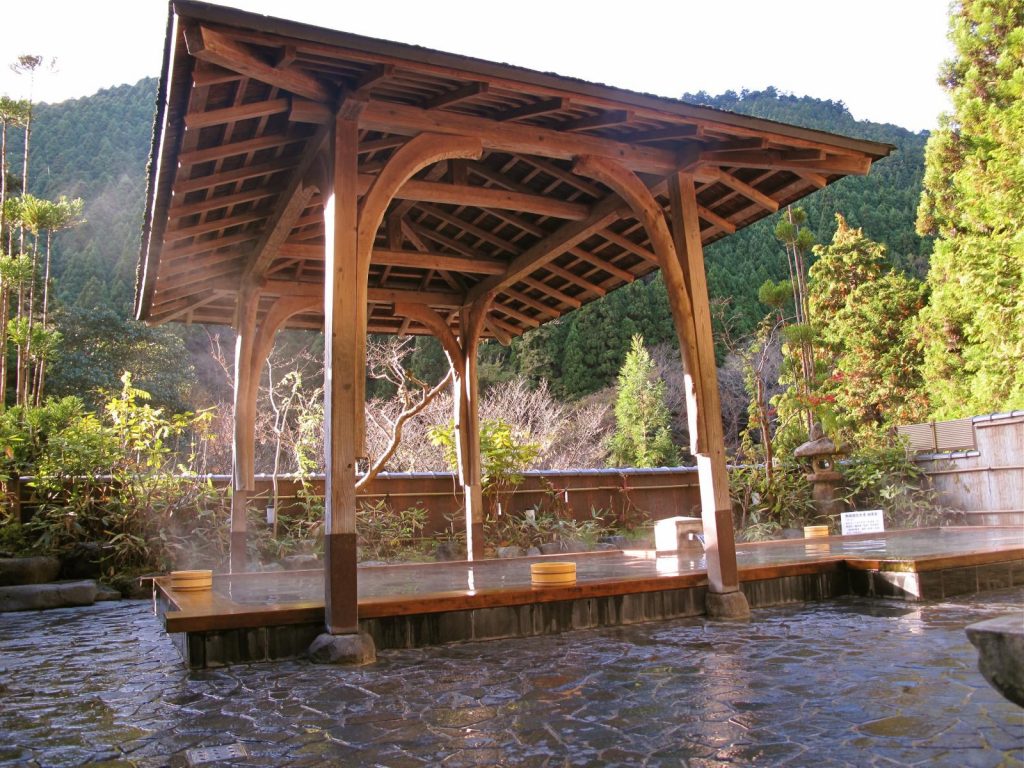 kurama onsen kyoto