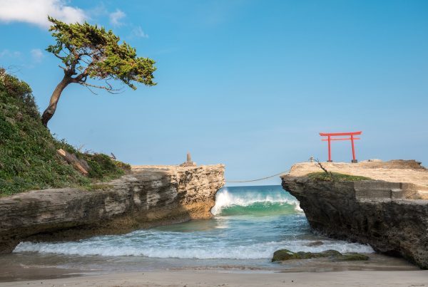 izu peninsula shirahama beach